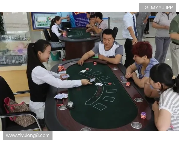 皇冠国际赌场：体验高端博彩的完美场所与服务